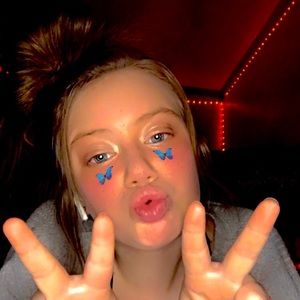 Meet your Posher, Kylee